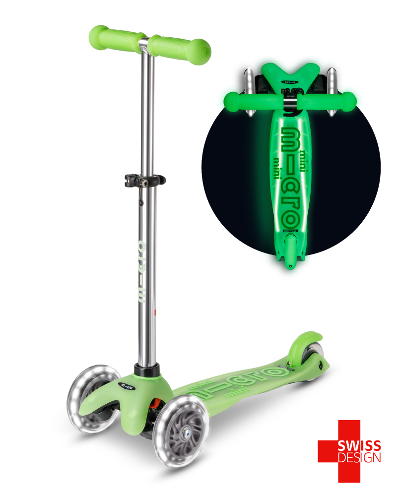 Micro Mini Deluxe LED Glow Plus scooter
